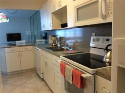 Picture of 100 Lincoln Rd # 616, Miami Beach, FL 33139