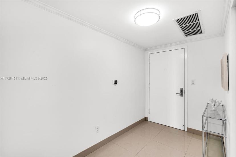 Picture of 335 S Biscayne Blvd # 3612, Miami FL 33131