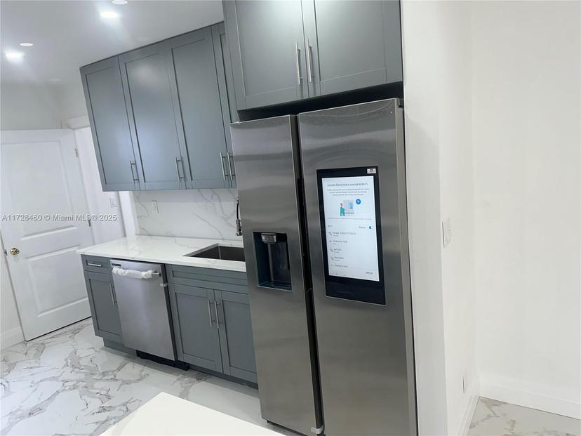 Picture of 3701 NE 12Th Ter, Pompano Beach FL 33064