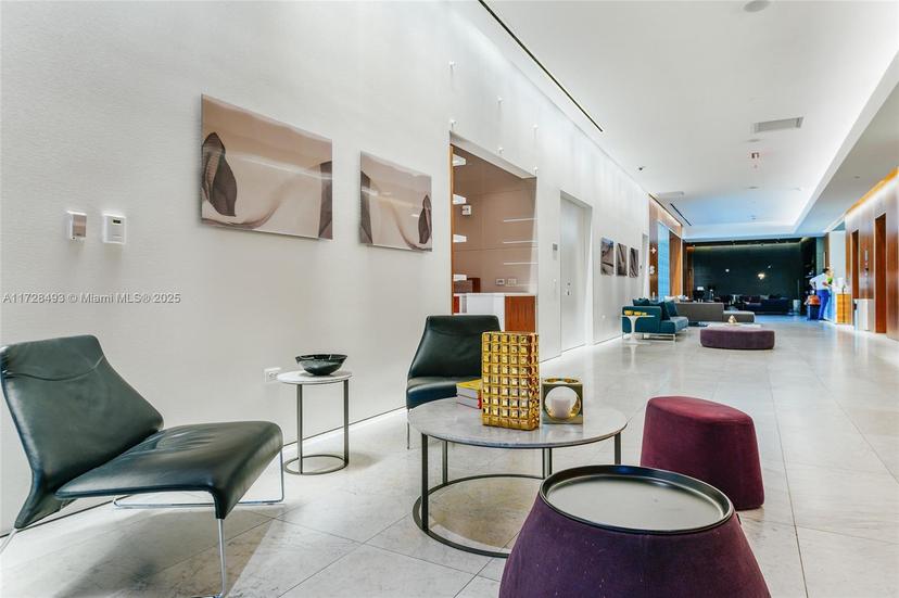Picture of 68 SE 6Th St # 2601, Miami FL 33131