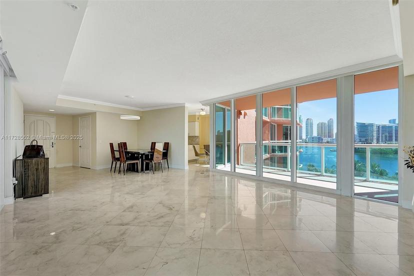 Picture of 3370 Hidden Bay Dr # 910, Aventura FL 33180