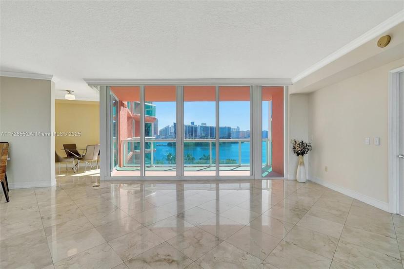 Picture of 3370 Hidden Bay Dr # 910, Aventura FL 33180