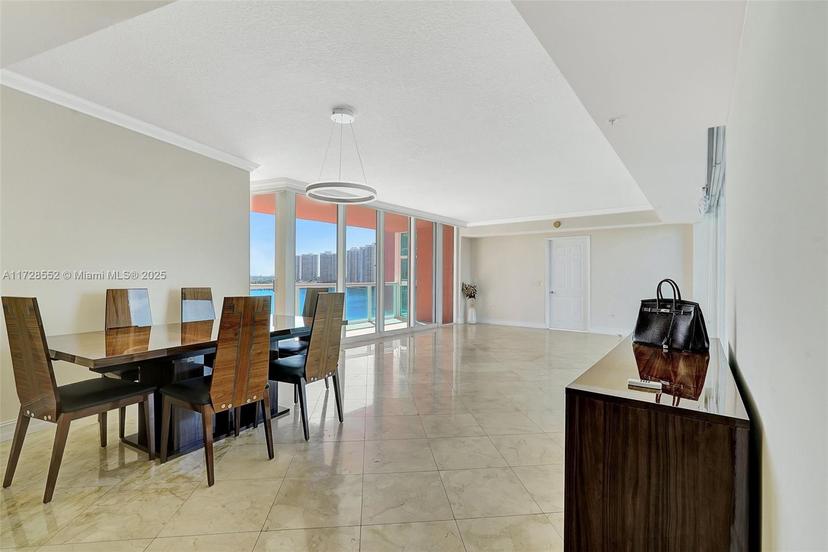 Picture of 3370 Hidden Bay Dr # 910, Aventura FL 33180