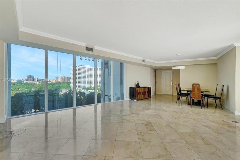 Picture of 3370 Hidden Bay Dr # 910, Aventura FL 33180