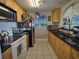 Picture of 1470 NE 123Rd St # A606, North Miami, FL 33161