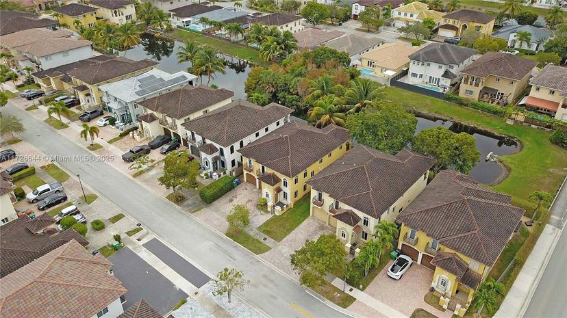 Picture of 15666 SW 13Th Ter, Miami FL 33194