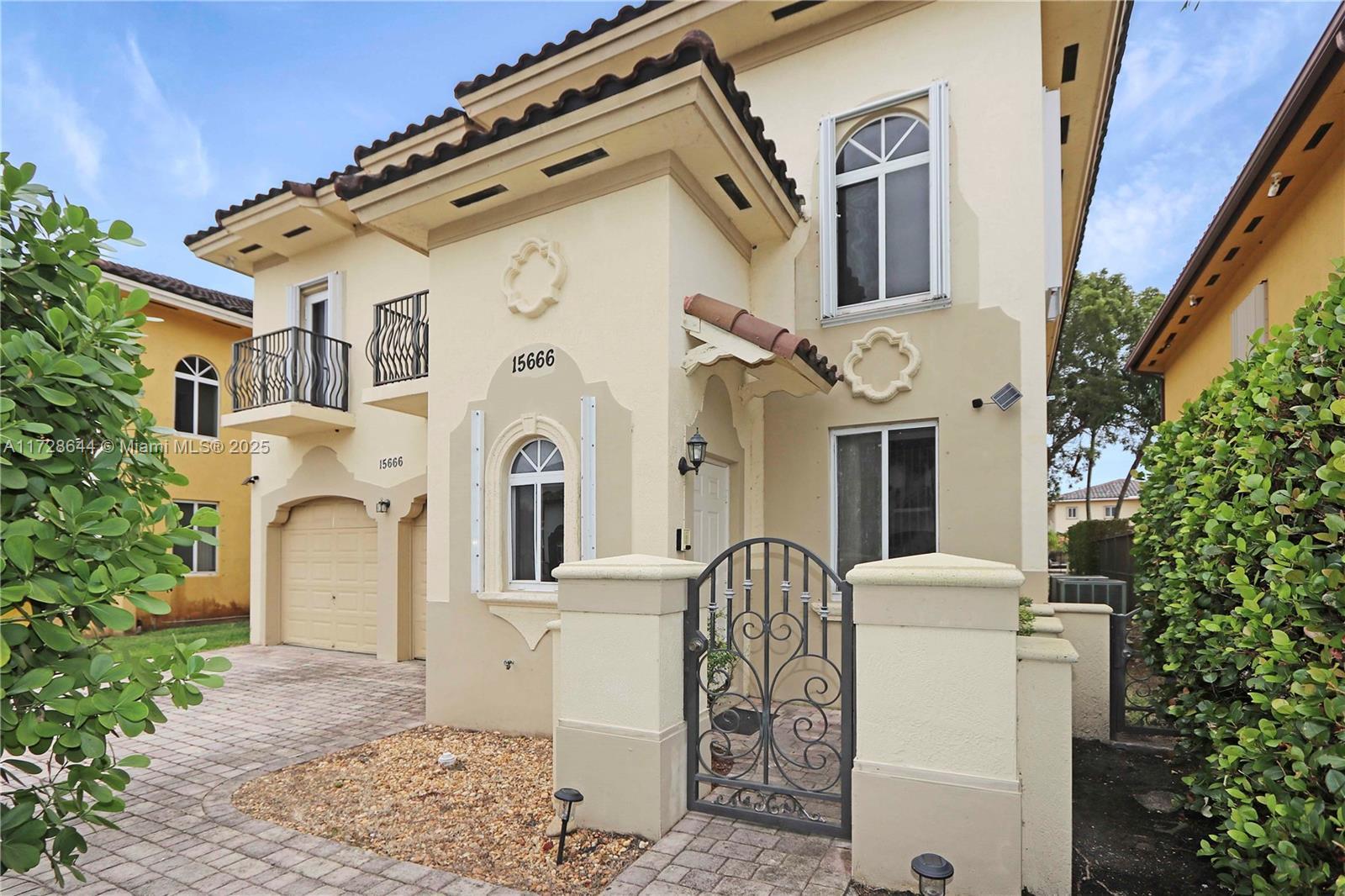 Picture of 15666 SW 13Th Ter, Miami, FL 33194