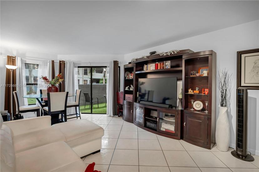 Picture of 13255 SW 88Th Ln, Miami FL 33186