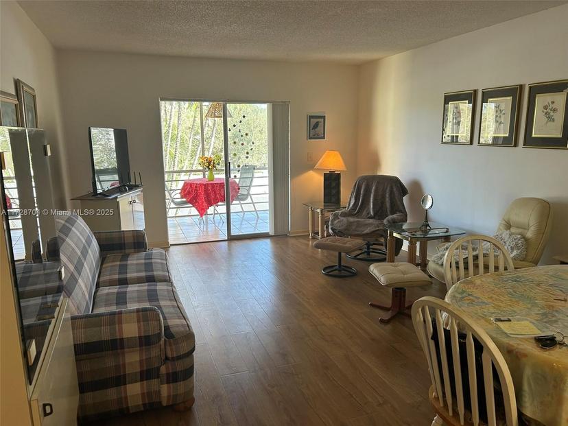 Picture of 5620 SW 3Rd Pl # 204, Margate FL 33068