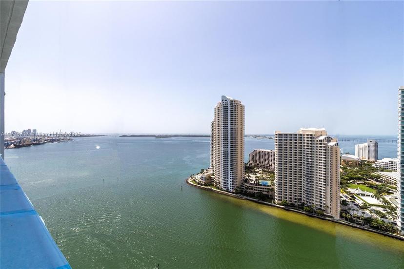Picture of 335 S Biscayne Blvd # 3207, Miami FL 33131