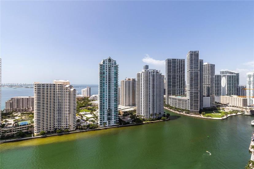 Picture of 335 S Biscayne Blvd # 3207, Miami FL 33131