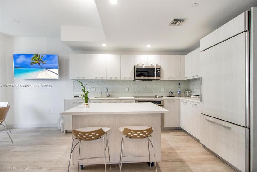 Picture of 55 SW 9Th St # 3802, Miami FL 33130