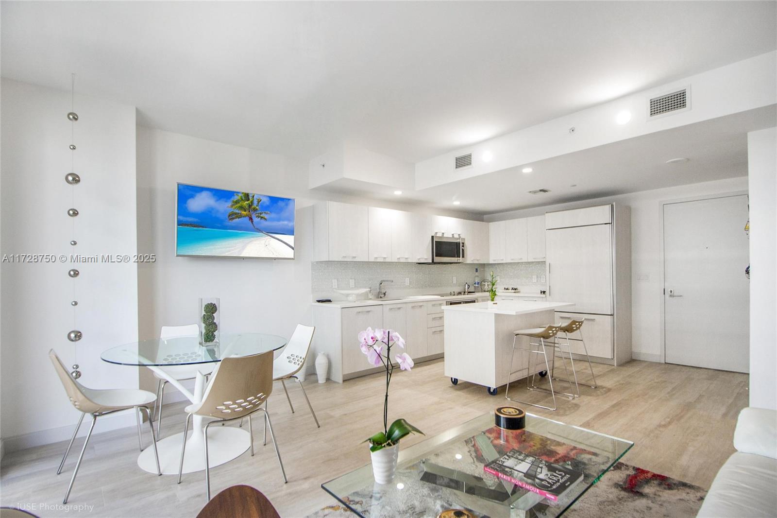 Picture of 55 SW 9Th St # 3802, Miami, FL 33130