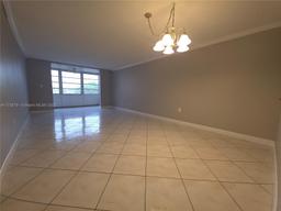 Picture of 2840 Somerset Dr # 318M, Lauderdale Lakes, FL 33311