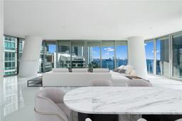 Picture of 300 Biscayne Blvd Way # 601, Miami, FL 33131