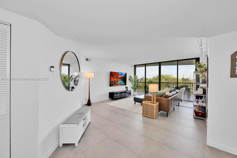 Picture of 3640 Yacht Club Dr # 501, Aventura FL 33180