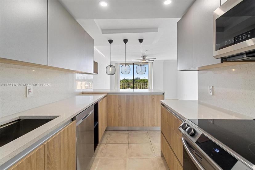 Picture of 2350 NE 135Th St # 504, North Miami FL 33181