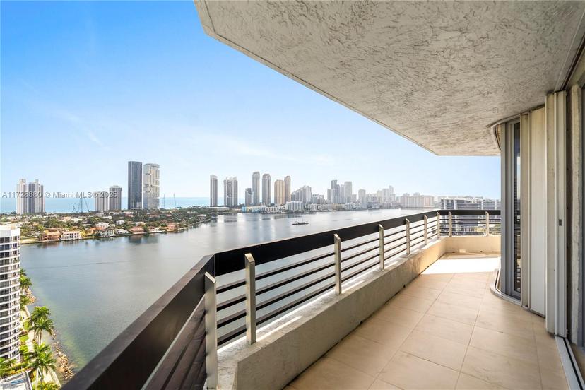 Picture of 3530 Mystic Pointe Dr # 2515, Aventura FL 33180