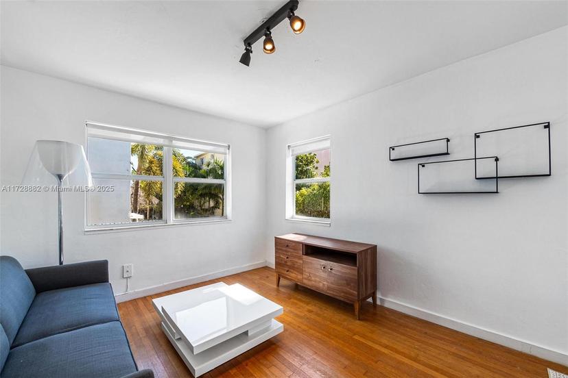 Picture of 4015 N Meridian Ave # 6, Miami Beach FL 33140