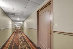 Picture of 4001 Hillcrest Dr # 812, Hollywood, FL 33021