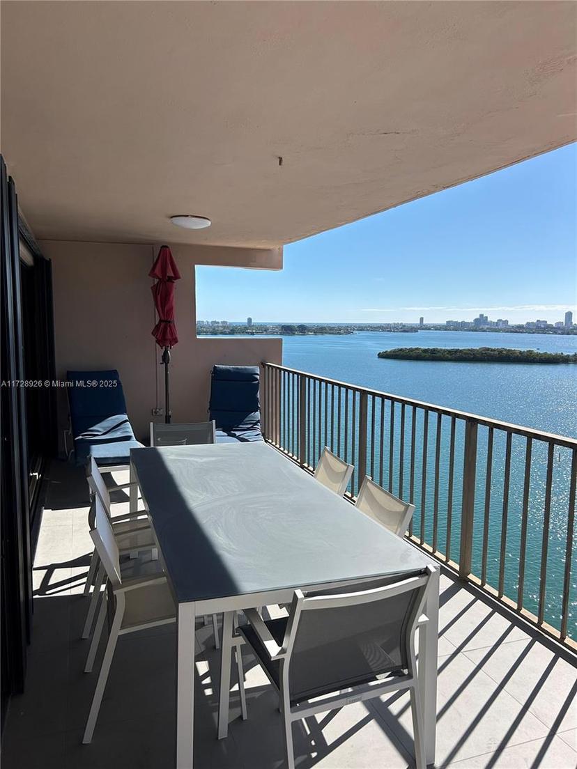 Picture of 1800 NE 114Th St # 2005, Miami FL 33181