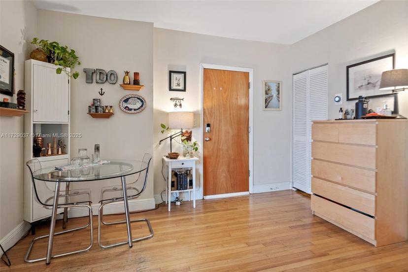 Picture of 936 Pennsylvania Ave # 205, Miami Beach FL 33139