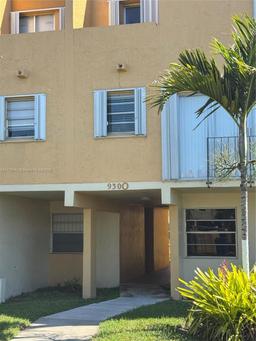 Picture of 9300 W Flagler St # 229F, Miami, FL 33174