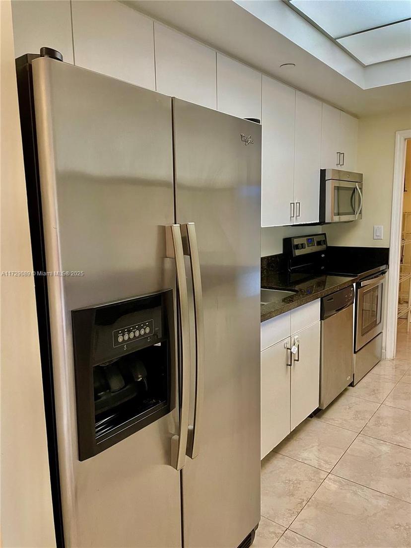 Picture of 9805 NW 52Nd St # 411, Doral FL 33178