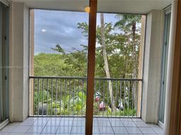 Picture of 9805 NW 52Nd St # 411, Doral, FL 33178