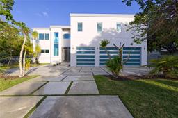 Picture of 9101 SW 69Th Ct, Pinecrest, FL 33156