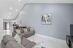 Picture of 9046 NW 121St Ter # 90, Hialeah Gardens, FL 33018