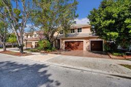 Picture of 3860 Heron Ridge Ln, Weston, FL 33331
