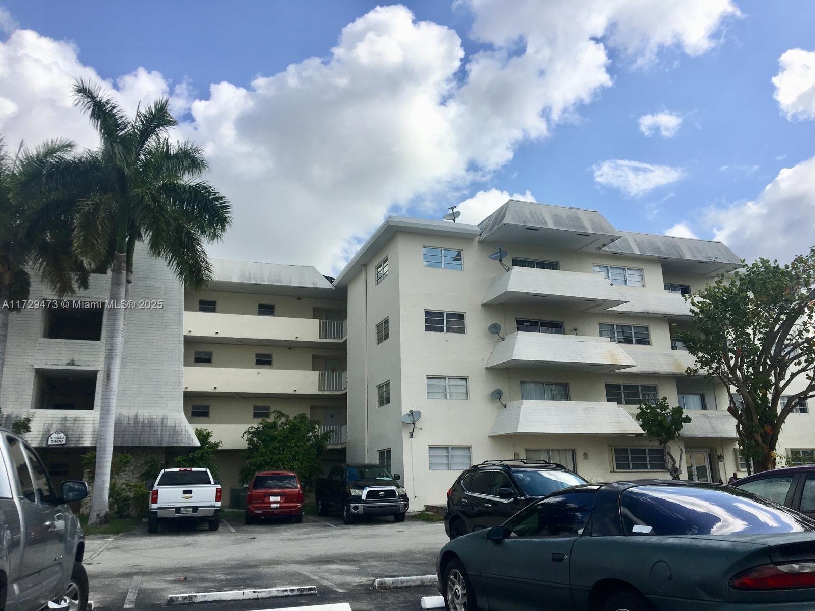 Picture of 7410 SW 82Nd, Miami, FL 33143