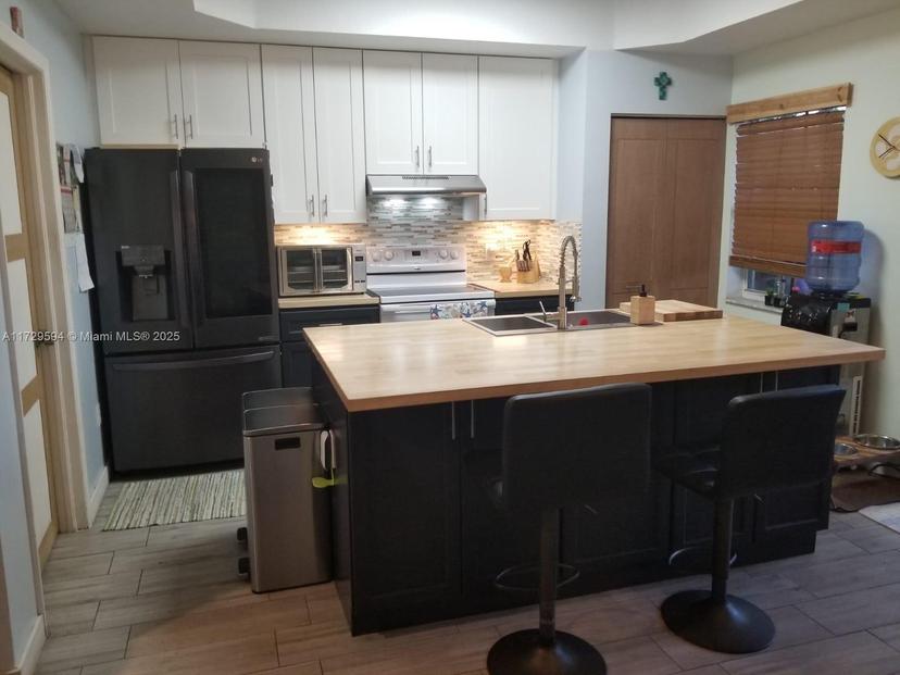Picture of 4938 Windward Way # 1304, Dania Beach FL 33312