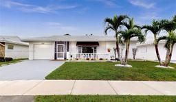 Picture of 7504 NW 70Th Ave, Tamarac, FL 33321