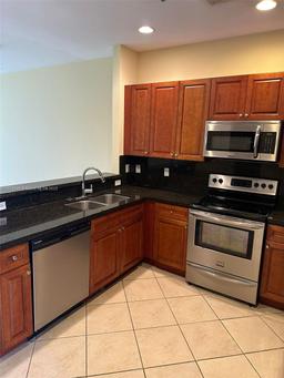 Picture of 3593 NW 13Th St # 3593, Lauderhill, FL 33311