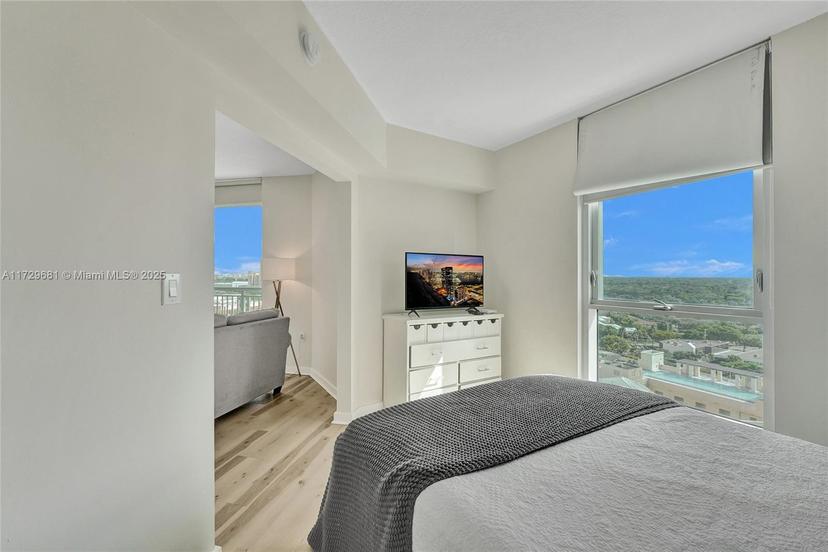 Picture of 9055 SW 73Rd Ct # 1503, Miami FL 33156