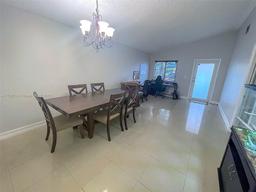 Picture of 2744 W 74Th Ter, Hialeah, FL 33016