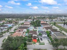 Picture of 954 SW 145Th Ct, Miami, FL 33184