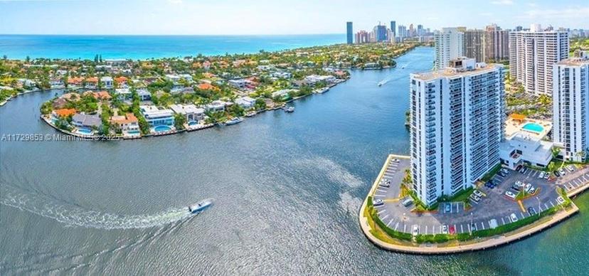 Picture of 20515 E Country Club Dr # 1449, Aventura FL 33180