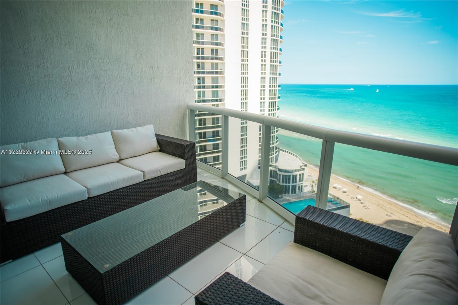 Picture of 15811 Collins Ave # 1404, Sunny Isles Beach, FL 33160