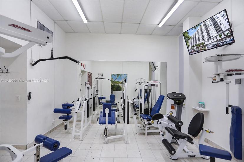 Picture of 6039 Collins Ave # 607, Miami Beach FL 33140