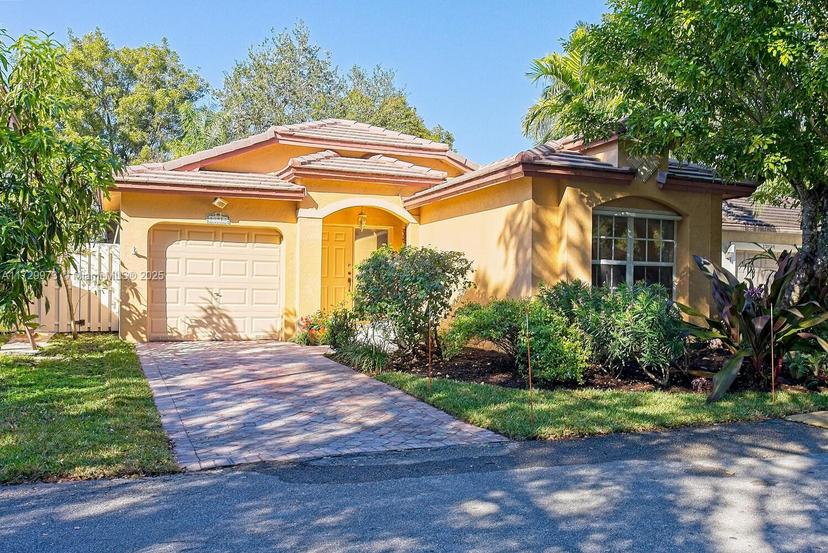 Picture of 13918 SW 122Nd Ct, Miami FL 33186