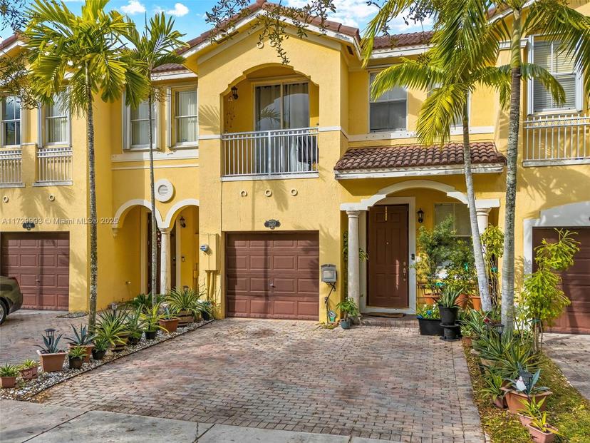 Picture of 15057 SW 9Th Ter, Miami FL 33194