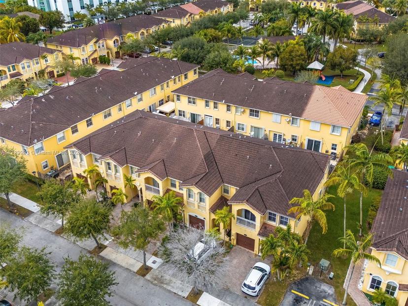 Picture of 15057 SW 9Th Ter, Miami FL 33194