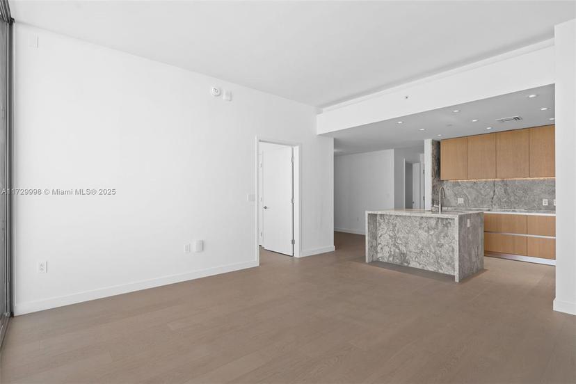 Picture of 500 Alton Rd # 3704, Miami Beach FL 33139