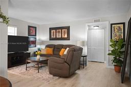 Picture of 9285 SW 125Th Ave # 103, Miami, FL 33186
