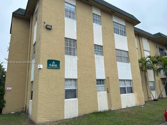 Picture of 5400 SW 77Th Ct # 2R, Miami FL 33155