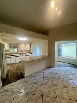 Picture of 1875 SE 6Th Ct, Homestead, FL 33033