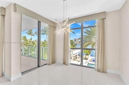 Picture of 17301 Biscayne Blvd # 210, North Miami Beach, FL 33160